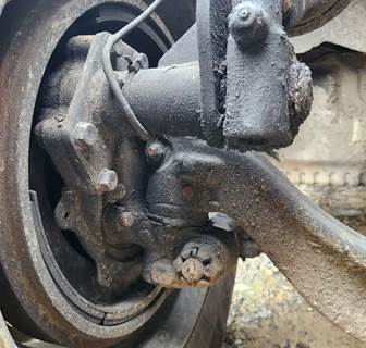 Freightliner Cascadia 126 Right Spindle
