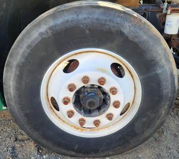 Freightliner Columbia 112 Right Spindle