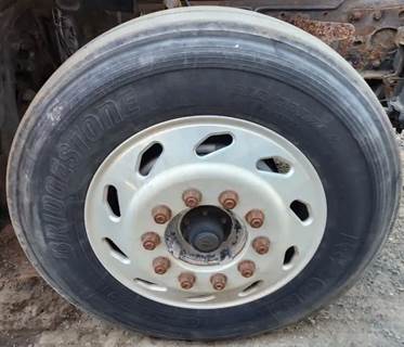 Freightliner Columbia 120 Right Spindle