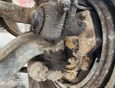 Freightliner FL112 Left Spindle