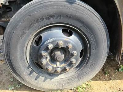 Freightliner M2 106 Left Spindle