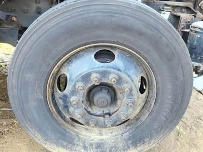 Freightliner M2 106 Right Spindle