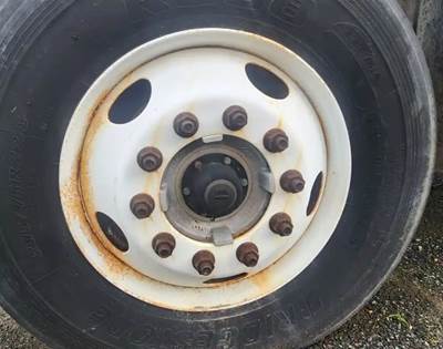 Freightliner M2 106 Left Spindle