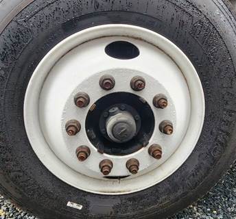 Freightliner M2 106 Left Spindle