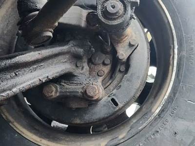 Freightliner M2 106 Left Spindle