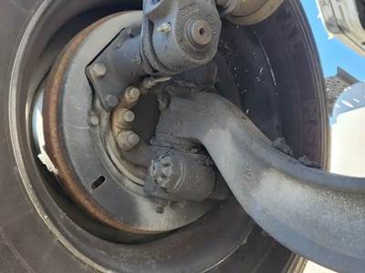 Freightliner M2 106 Right Spindle