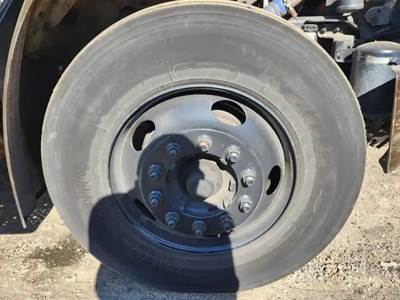 Freightliner M2 106 Left Spindle