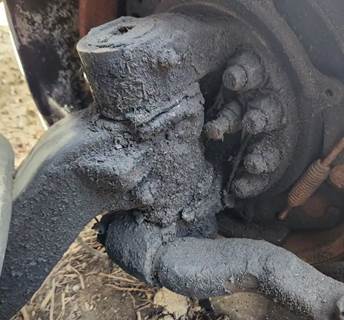 Freightliner M2 106 Right Spindle