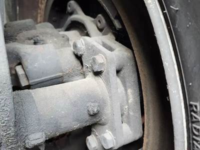 Freightliner M2 106 Left Spindle