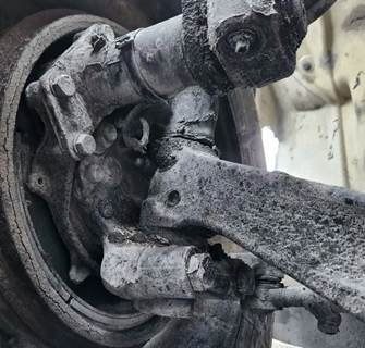 Freightliner M2 106 Right Spindle