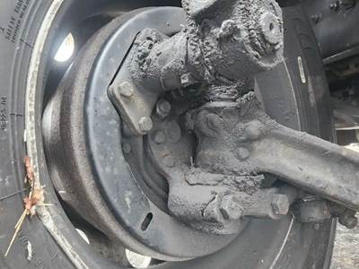 Freightliner M2 106 Right Spindle