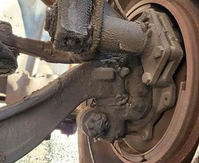 Freightliner M2 106 Left Spindle