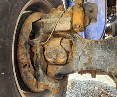 Freightliner M2 106 Right Spindle