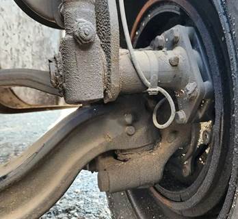 Freightliner M2 106 Left Spindle