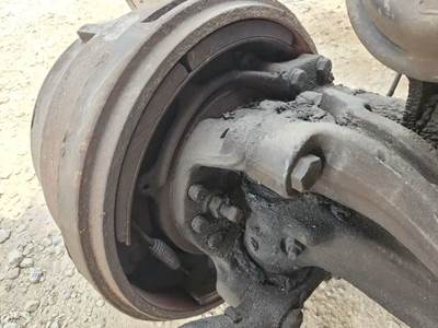 Freightliner M2 106 Left Spindle