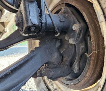 Freightliner M2 106 Left Spindle