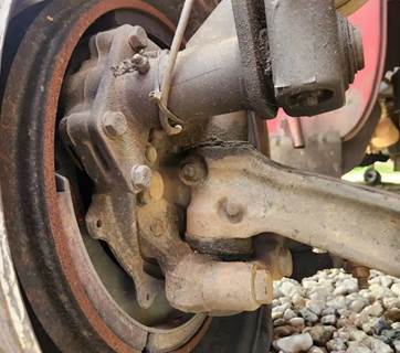 Freightliner M2 106 Right Spindle