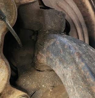 GMC C5500 Right Spindle