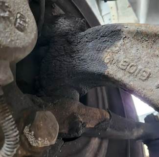 GMC C5500 Right Spindle