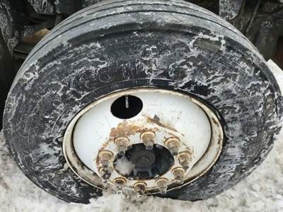 GMC C7500 Right Spindle