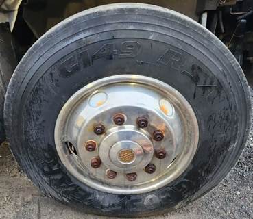 GMC TopKick C7000 Right Spindle for a 1994 GMC C7000 Topkick