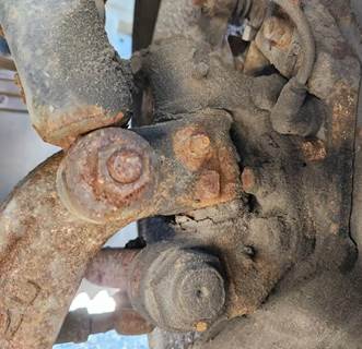 GMC W4500 Left Spindle