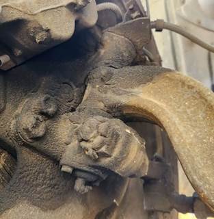 Hino 195 Right Spindle