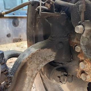 Hino 195 Left Spindle