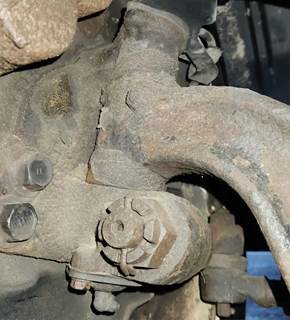 Hino 195 Right Spindle