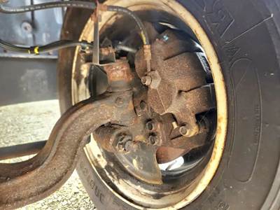Hino 195 Left Spindle