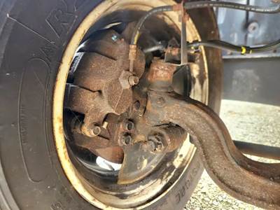 Hino 195 Right Spindle