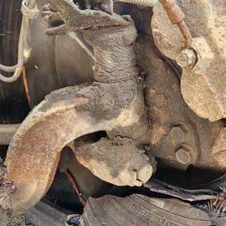 Hino 195 Left Spindle