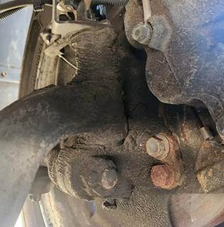 Hino 195 Left Spindle