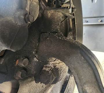 Hino 195 Right Spindle