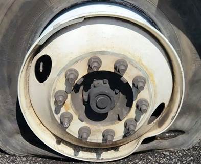 Hino 268 Left Spindle