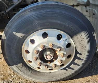 Hino 268 Left Spindle