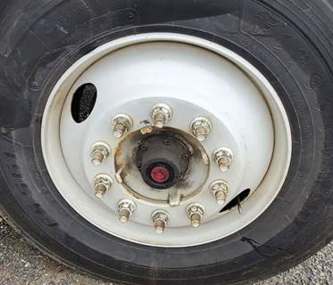 Hino 268 Right Spindle