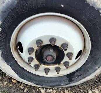 Hino 268 Right Spindle