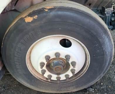 Hino 268 Right Spindle