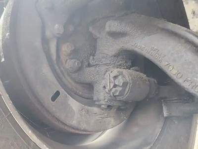 Hino 268 Right Spindle