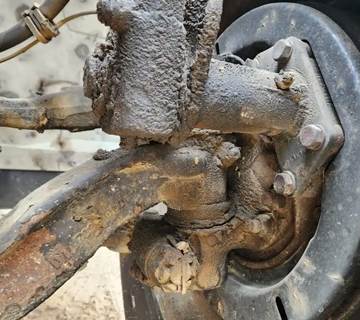 Hino 268 Left Spindle