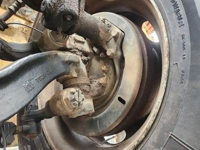 Hino 268 Left Spindle