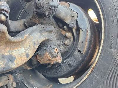 Hino 268 Left Spindle