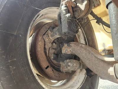 Hino 268 Right Spindle