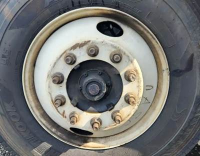 Hino 338 Left Spindle