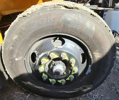 IC Bus PB105 Right Spindle for a 2024 Ic Corporation PB105