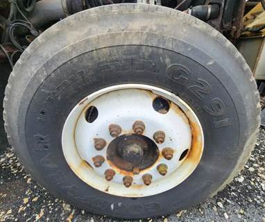 International 2574 Right Spindle