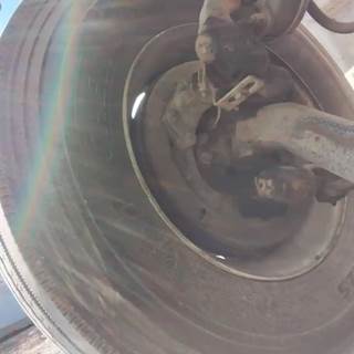 International 4400 Spindle