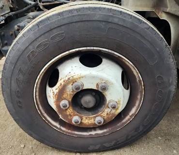 International 4600 Left Spindle