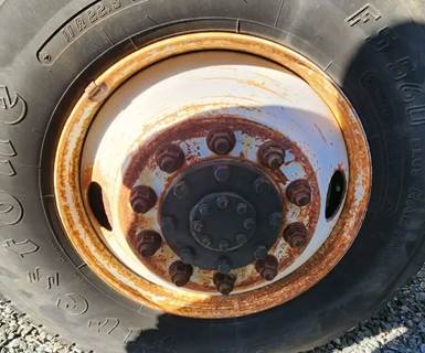 International 7300 Left Spindle